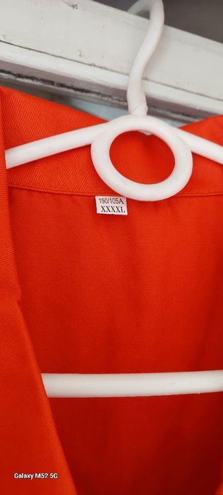 Комбинезон рабочий . Оранжевй .