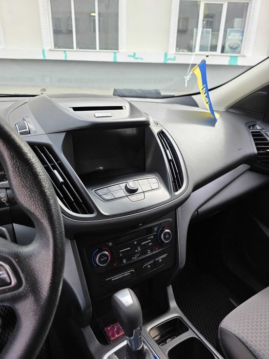 Продаж власного авто Ford Escape 2016