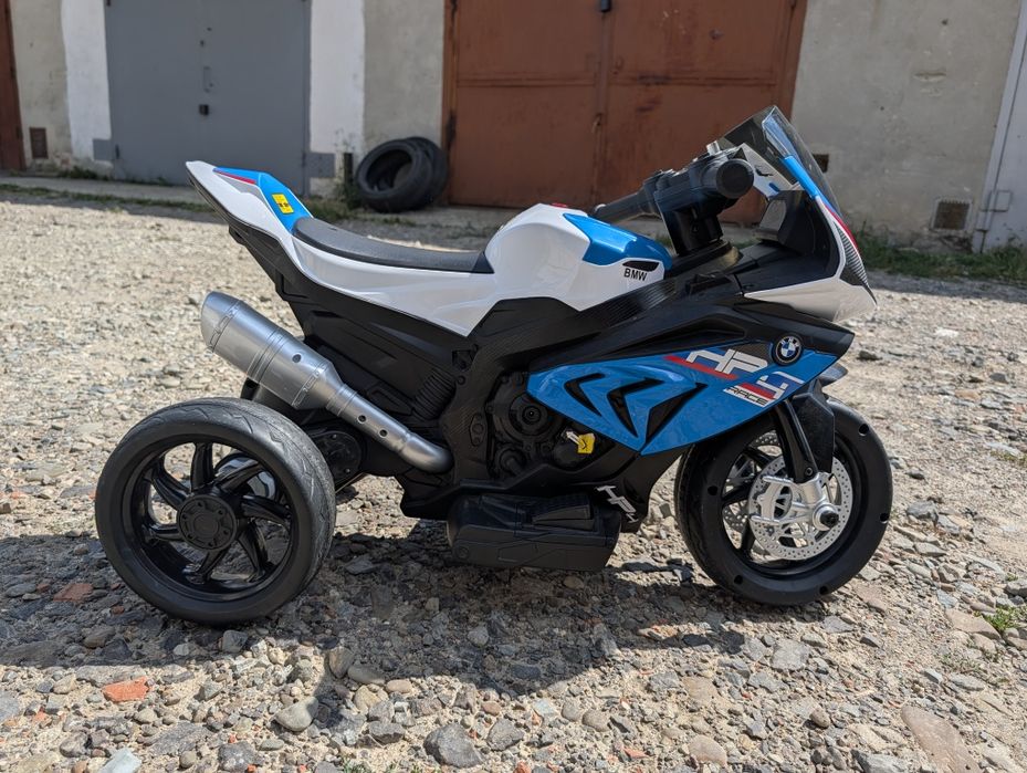 дитячий електромотоцикл BMW HP4