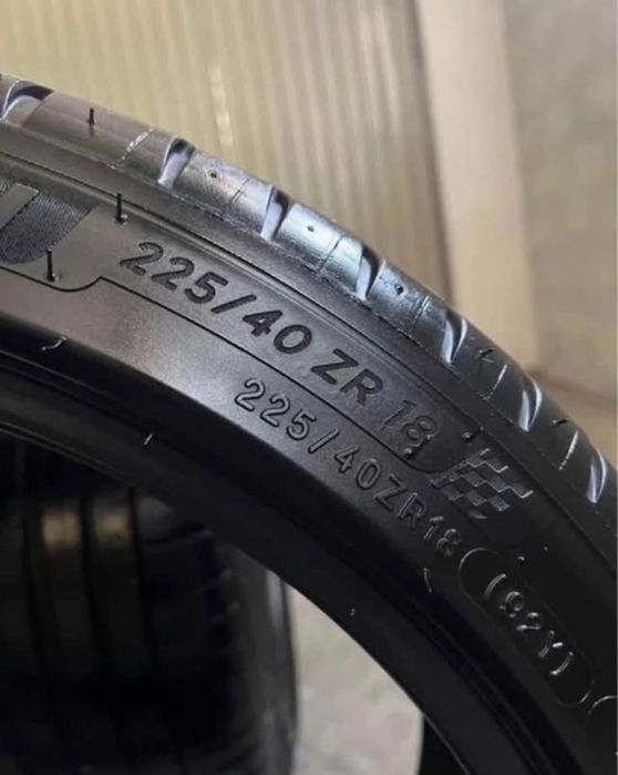 Pneus Michelin Pilot Sport 4 – 225/40 R18