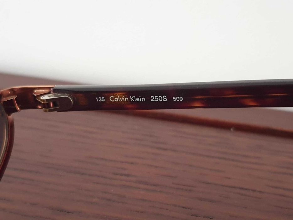 Okulary przeciwsłoneczne Calvin Klein 250S