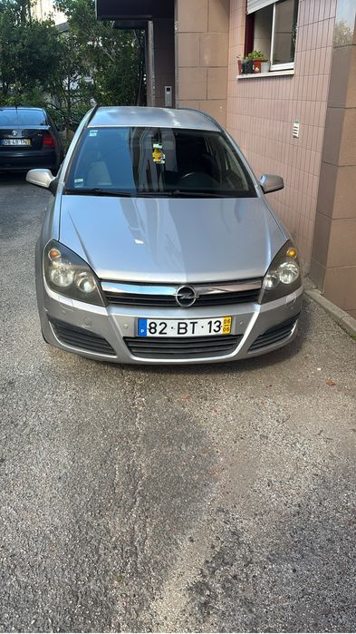 Vendo opel caravam 2006