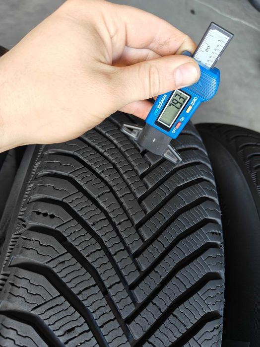 R15 195 65 шини зимові 24р Michelin Alpin 7 преміум клас