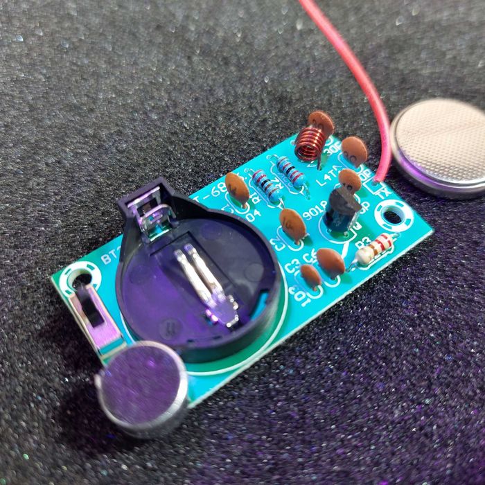 Чувствительный аудио радио микрофон трансмиттер - прослушка на CR2032