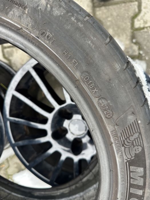 215/45r18 michelin pilot sport 4  lato pojedyncza