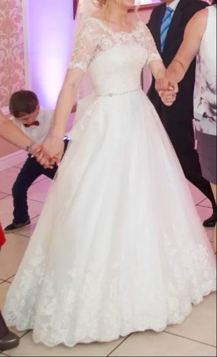 Suknia ślubna stan jak NOWY + pokrowiec !!