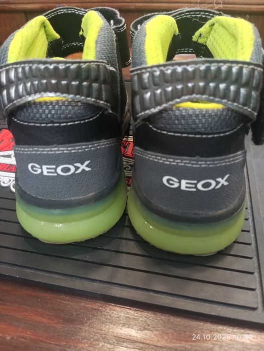 Стильные ботинки