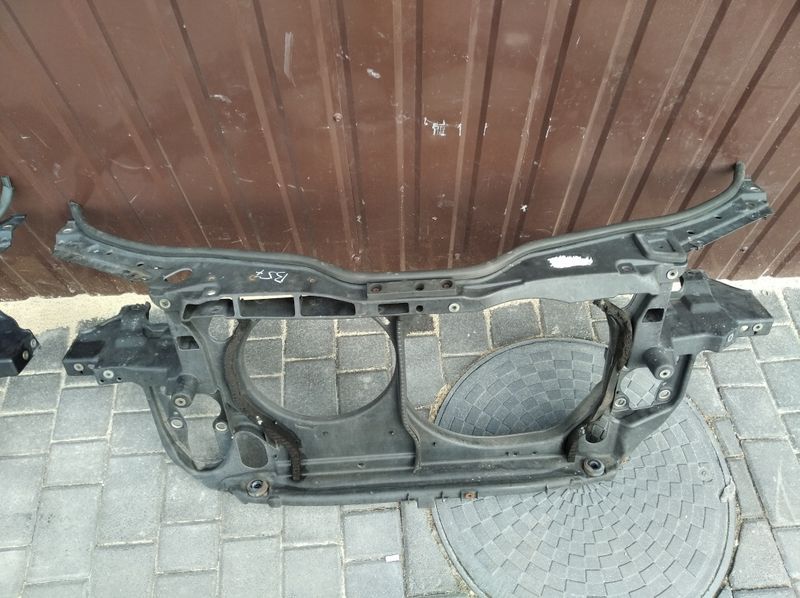 Передняя панель телевизор VW Passat B5 B6 Golf 4 Audi A6 C5 1.9 2.5