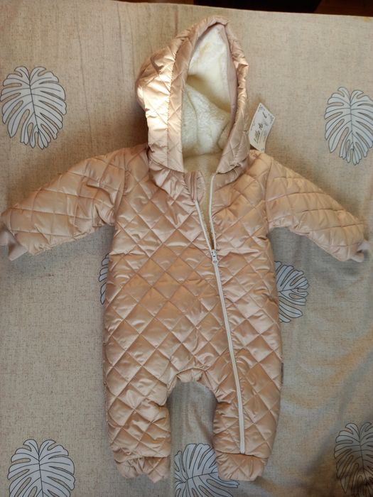 Демісезонний комбінезон 6-9 місяців