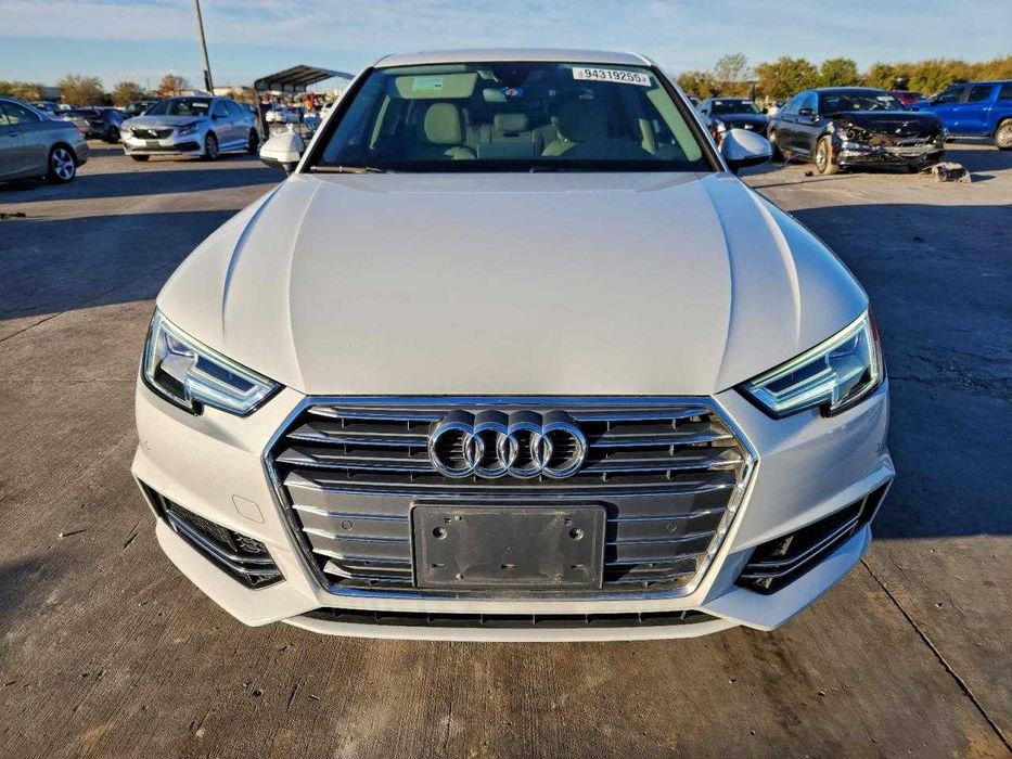 AUDI A4 premium plus 2018