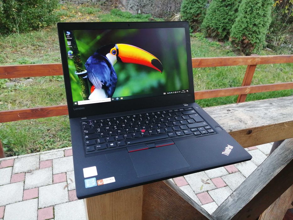 Ультрабук Core i5-7300U 8GB DDR4 256SSD 2 батареї заряд від повербанка