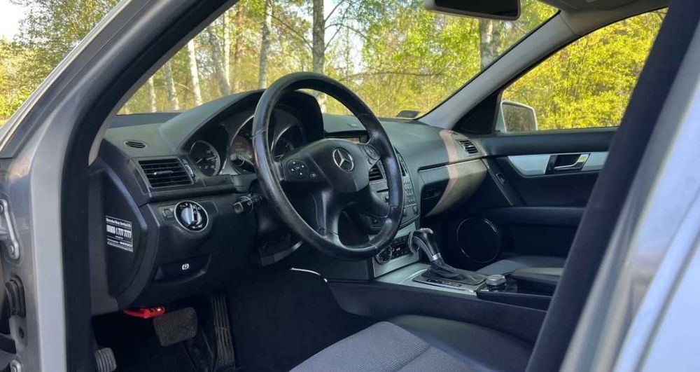 Mercedes CW220 | automat | kombi |