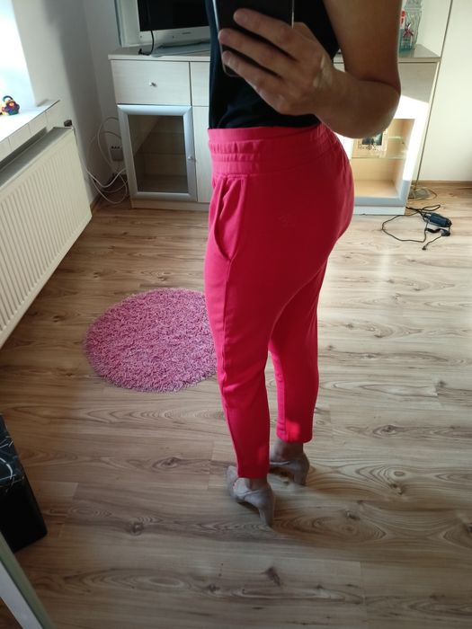 Spodnie dresowe Umbro rozmiar L