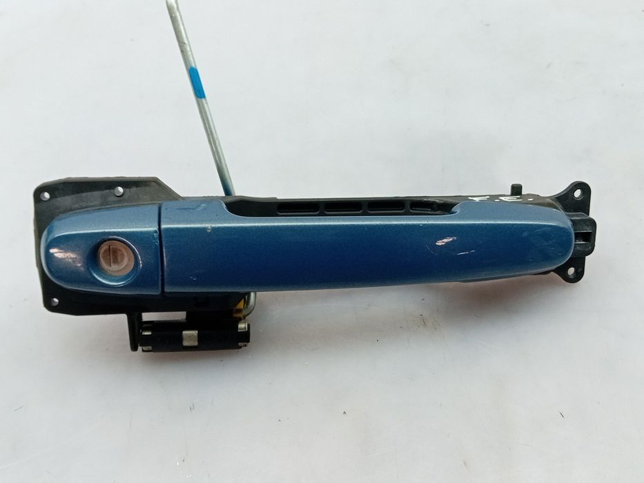 Puxador porta frente esquerda TOYOTA Yaris (_P9_)