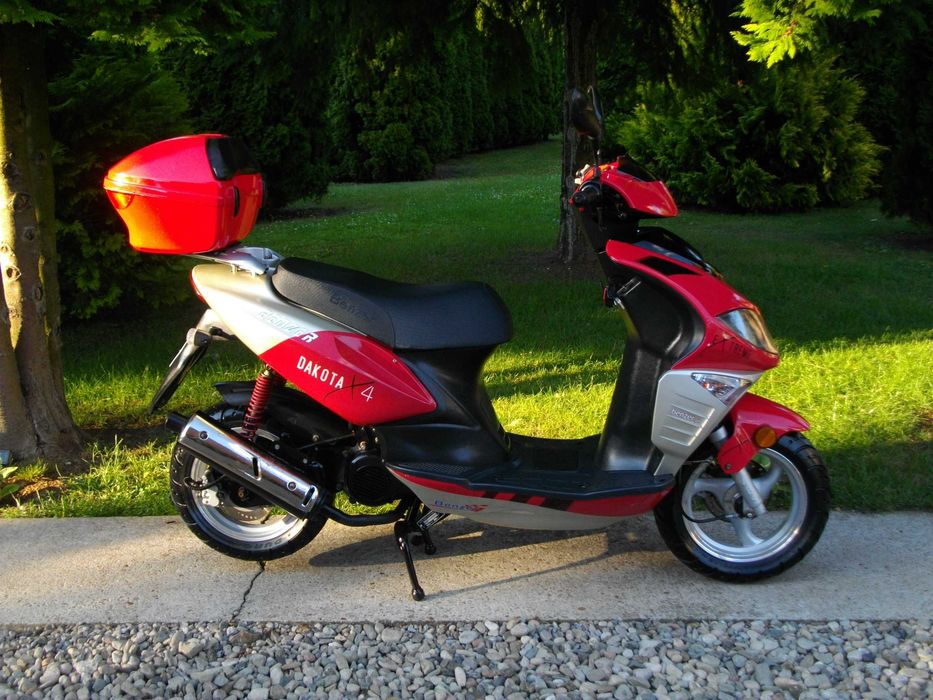 Romet Benzer.  Jak nowy.  1800km.  Koła 12".