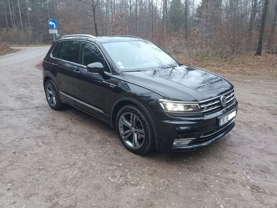 Volkswagen Tiguan Ładny zadbany Tiguan R-LINE mały przebieg tylko 135 tyś km.
