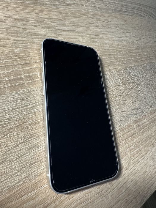 Iphone 13 bardzo zadbany 128GB
