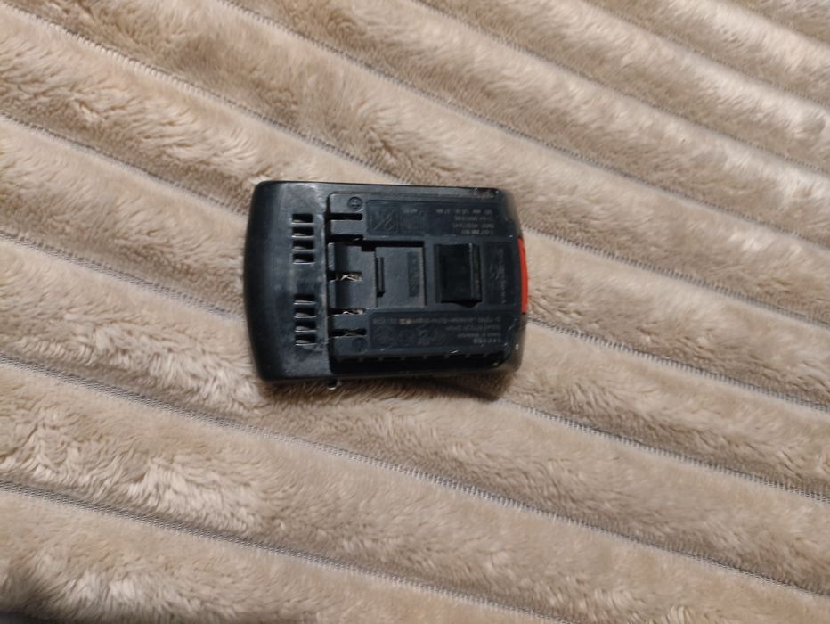 Акумулятор Bosch 1.3 ah  18v орігінал.