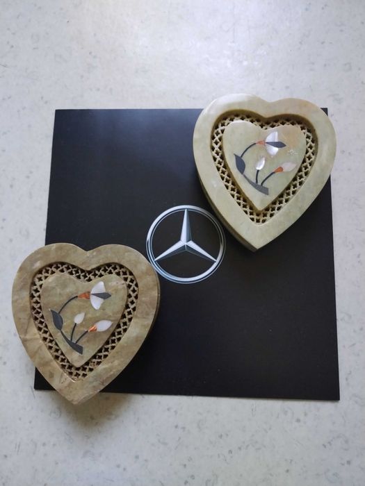 Шкатулки з мильного каменя