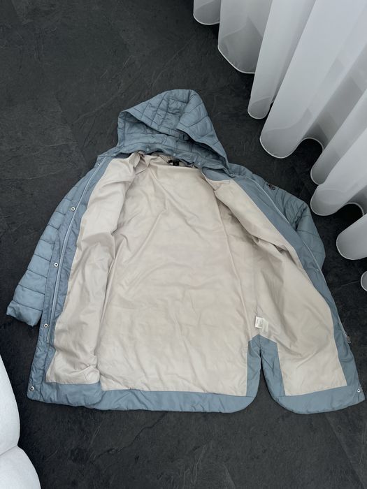 Курточка осінь розмір S Ostin