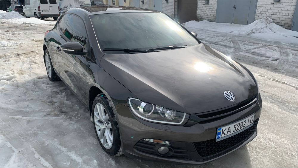 Volkswagen skirocco 2013 год