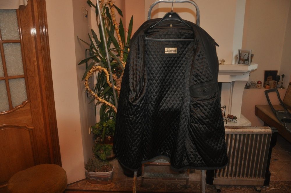 Куртка кожаная р. 52-56