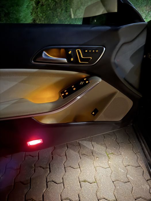 Mercedes CLA 250  stan super