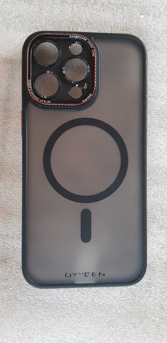 [p23m] czarne,matowe etui do iPhone 16 Pro Max-używane