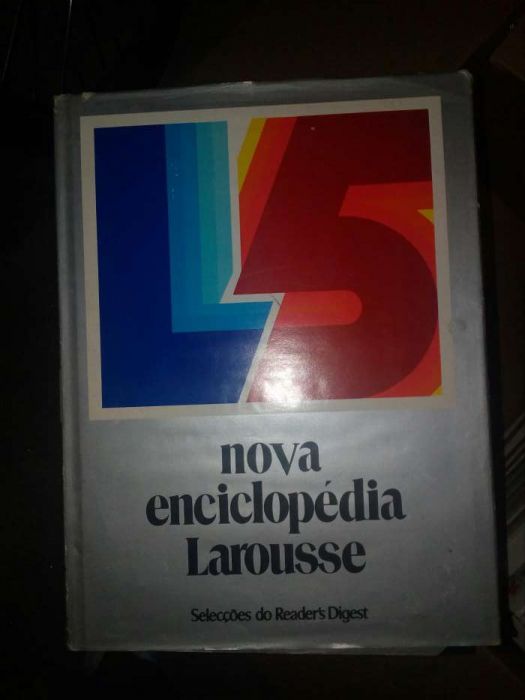 Enciclopédia Larousse