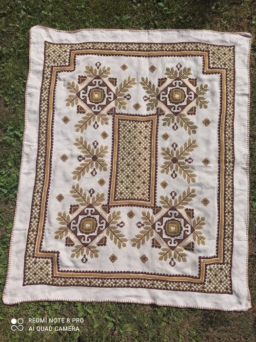 СТВОРИ МАГІЮ ЗАТИШКУ. Скатерть, скатерка, ковйор,, салфетка. Вишивка