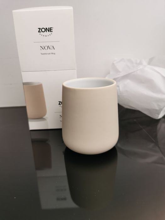 Kubek łazienkowy ceramiczny Nova