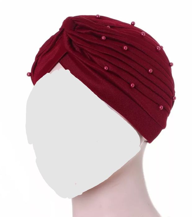 Turbante com pérolas