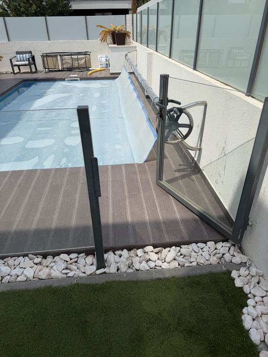 Vedaçao Piscina Vidro