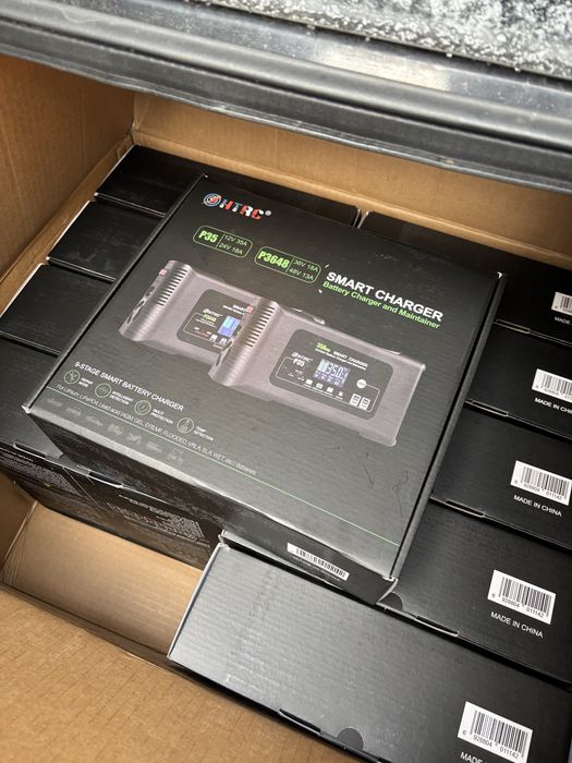 Зарядний пристрій 12/24В 35A HTRC P35 для LiFePO4