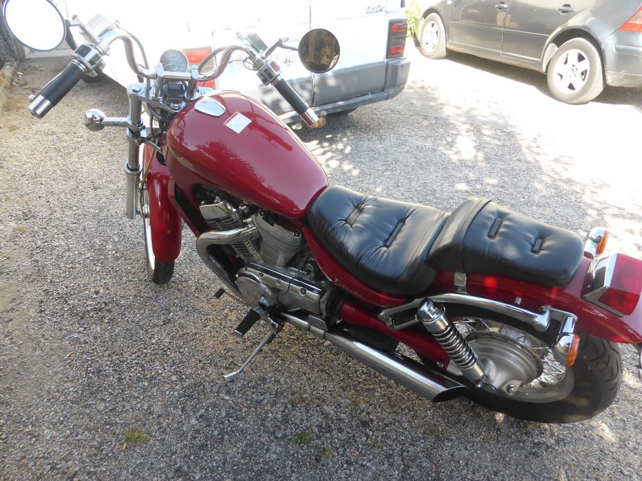 Suzuki VS800 Intruder