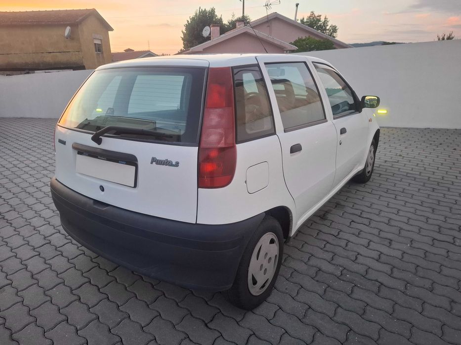 Fiat Punto — fotografia 12