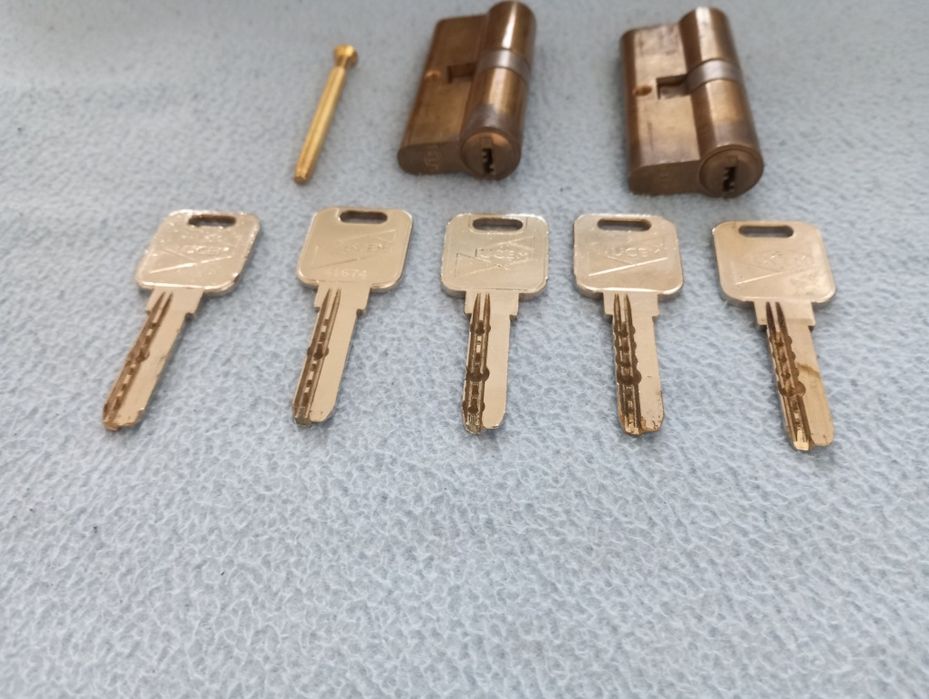 3 canhões para porta