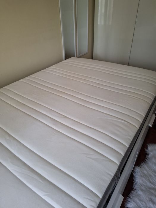 Cama MALM 140x200 IKEA