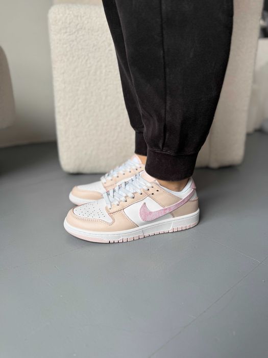 Кросівки Nike Dunk Low Essential Paisley Pack Pink (40)