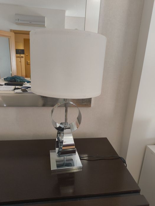 Candeeiro de mesa