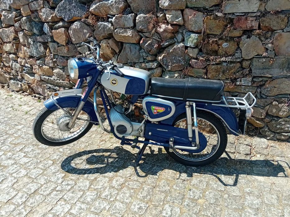Motorizada FAMEL MIRAGE 1970