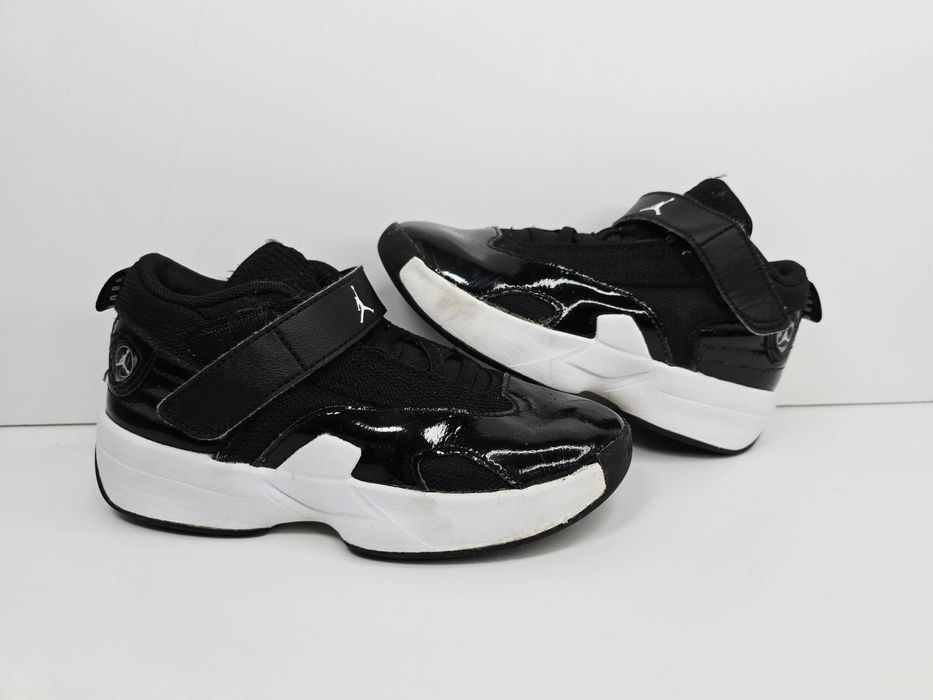 Jordan Max Aura 6 31