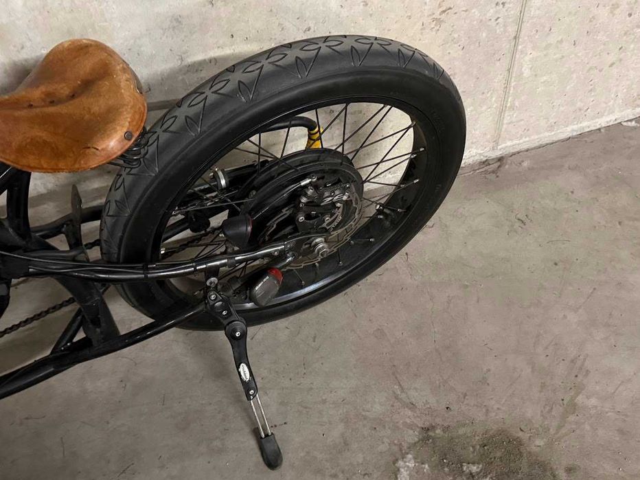 Rower Chopper Custom E-Bike Stretch Cruiser 2000W | Rapid S-2000 | Battery Guru 48V 17.5Ah | Shimano ZEE