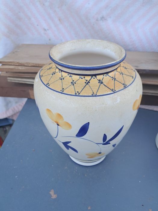 Jarra em ceramica