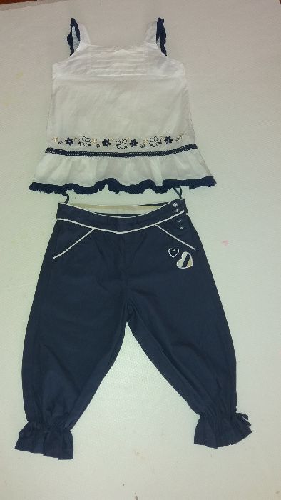 Conjunto fato de cerimónia de menina azul e branco para cerca 6 anos