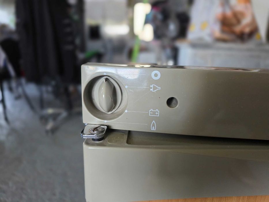 Frigorifico trivalente