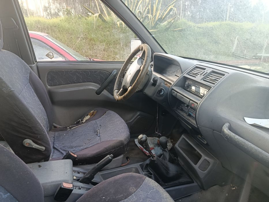 Terrano 2 SR 7 LUGARES