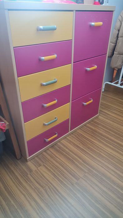 Movel camiseiro quarto criança em bom estado