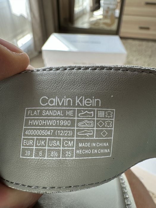 Жіночі босоніжки/сандалі Calvin Klein