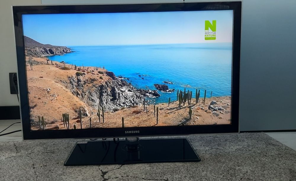 Telewizor LCD Samsung  UE32D5000